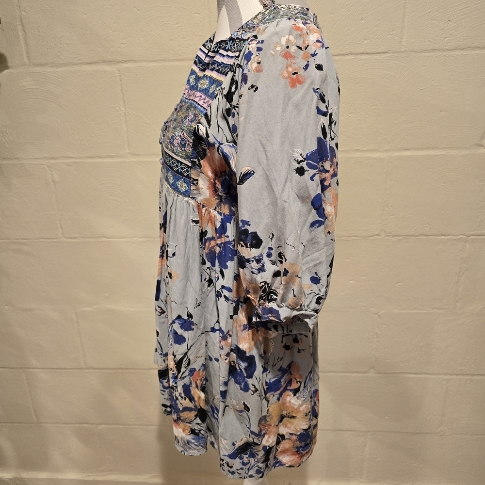 Umgee Floral Boho Baby Doll Dress V Neck Mini Balloon 3/4 Sleeves Size Small. - Picture 2 of 10